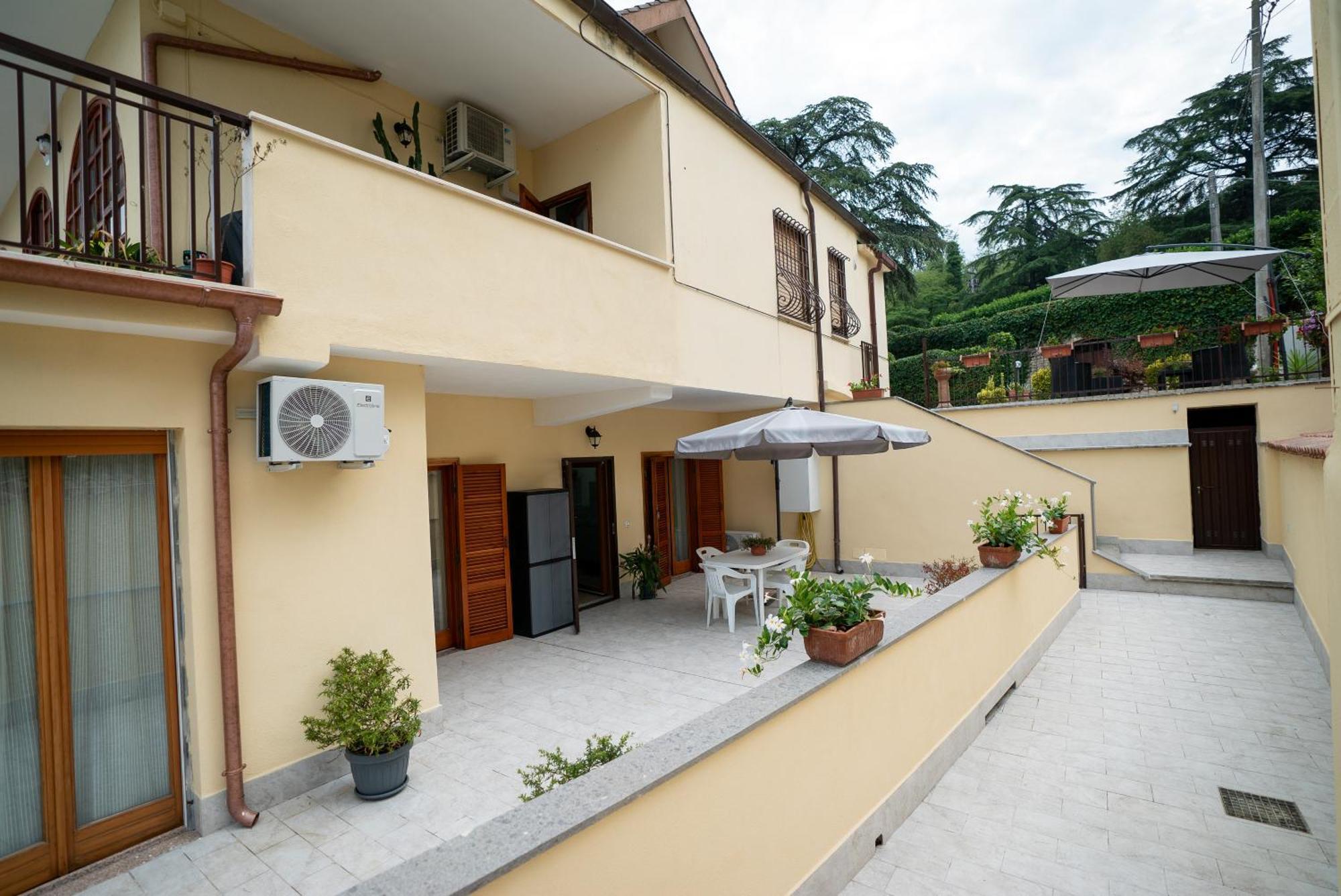 La Dolce Sosta Bed & Breakfast Campagnano Di Roma Bagian luar foto