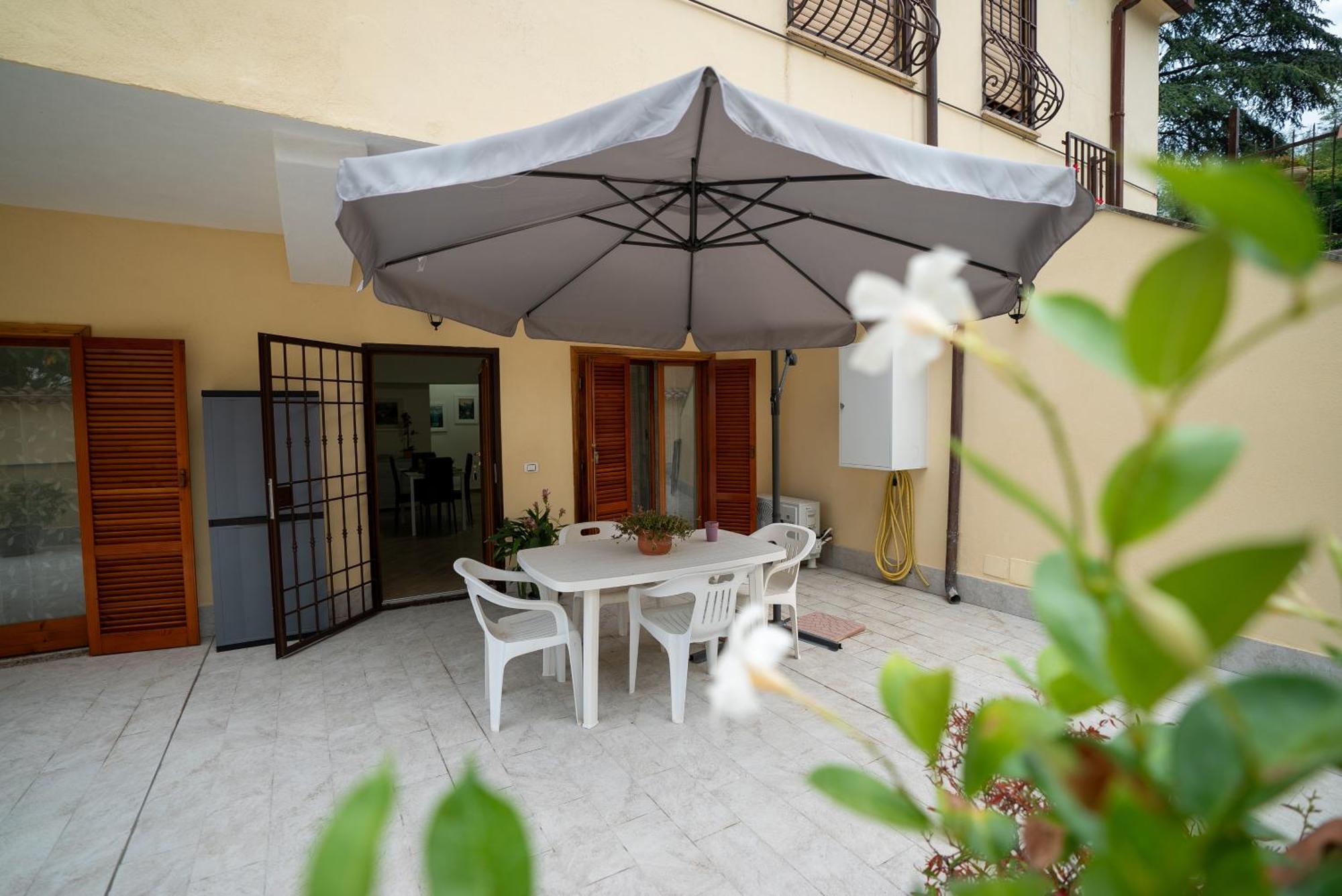 La Dolce Sosta Bed & Breakfast Campagnano Di Roma Bagian luar foto