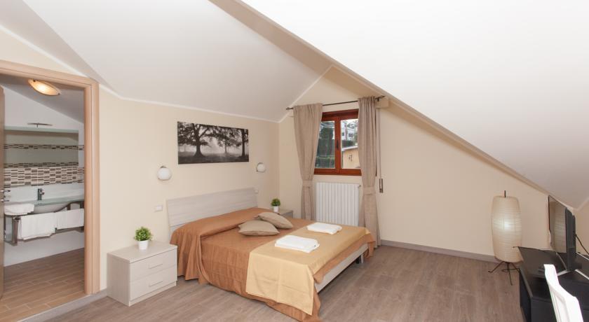 La Dolce Sosta Bed & Breakfast Campagnano Di Roma Ruang foto
