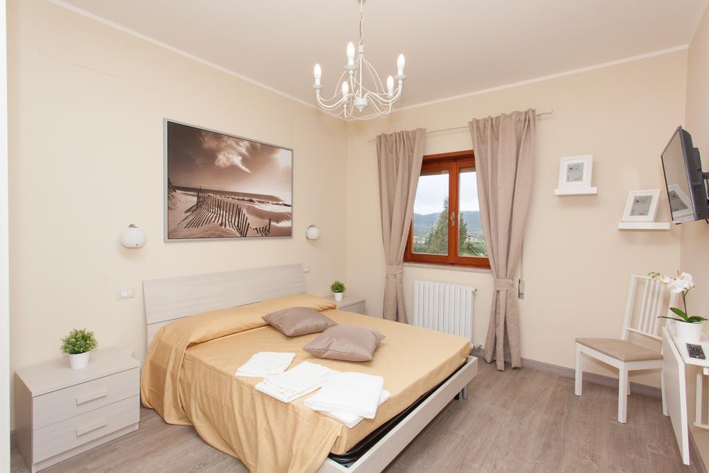 La Dolce Sosta Bed & Breakfast Campagnano Di Roma Ruang foto